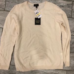 Beautiful cashmere sweater